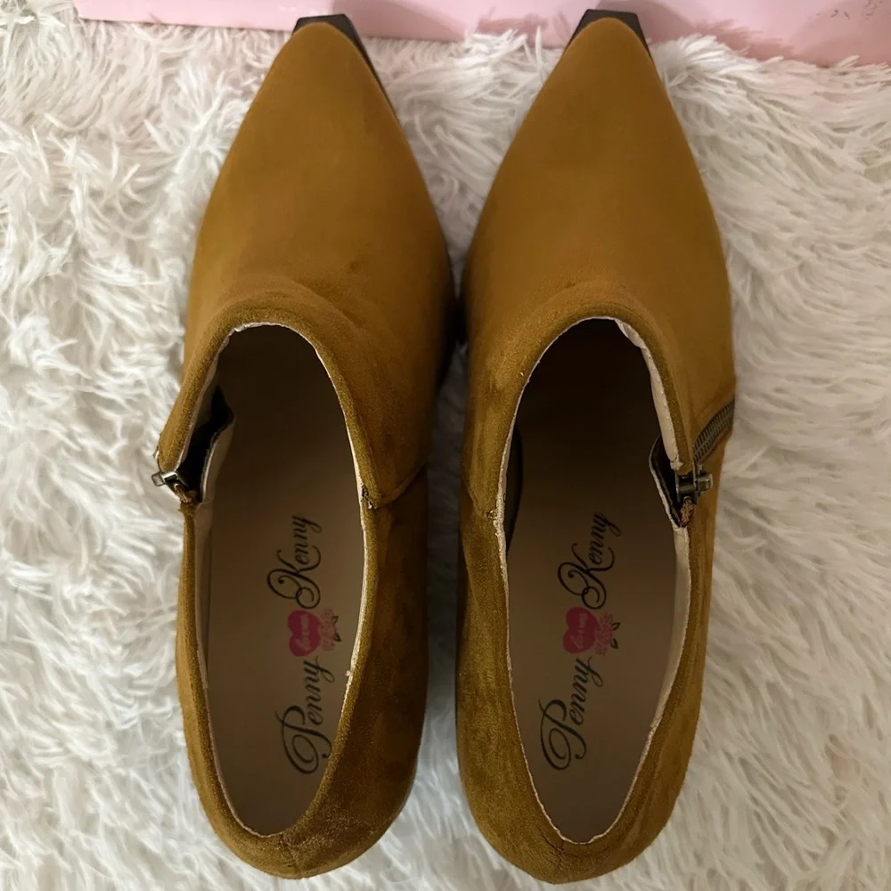 Penny Loves Kenny Microsuede Sync Ankle Boots Size 9 - NWT - Picture 7 of 15